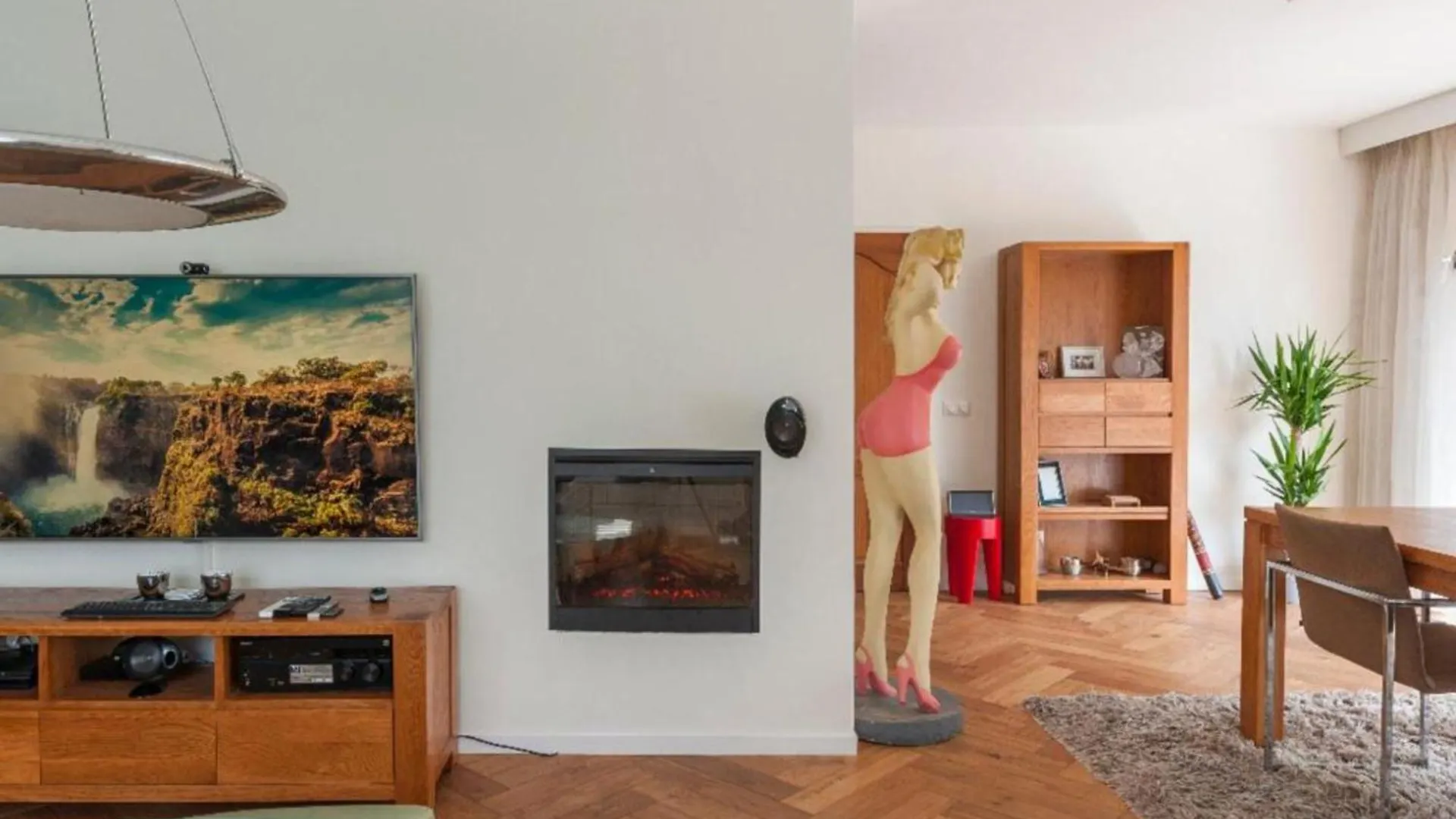 Ground Floor And Twin Bedroom In Luxurious Villa With Beautiful Garden Very Near Tue And Centre Eindhoven